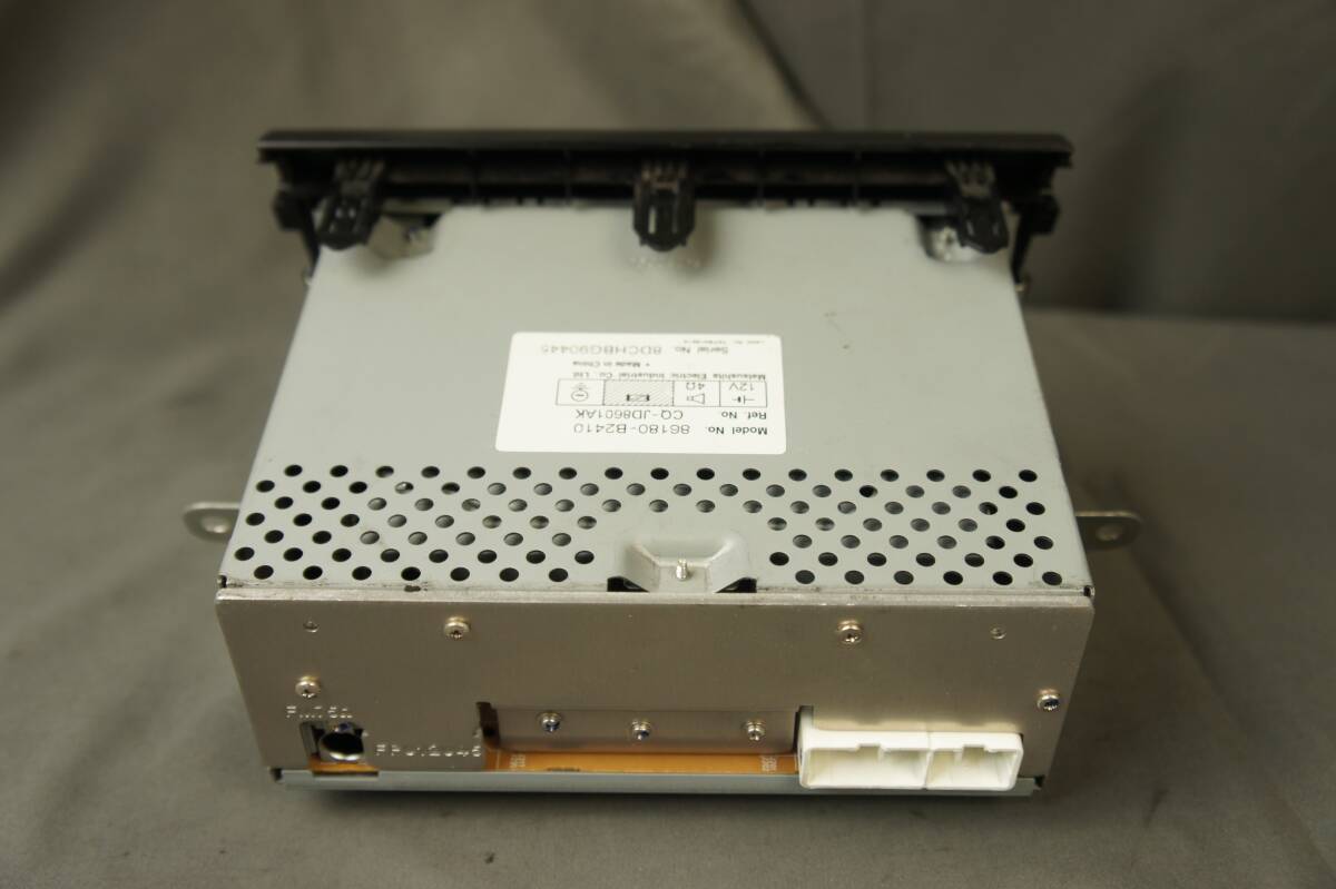 動作OK 86180-B2410 オーディオ L175S L185S ムーヴ 松下電器 ヘッドユニット 純正形状 CD AM FM CQ-JD8601AK ダイハツ 純正 @14910s_画像4