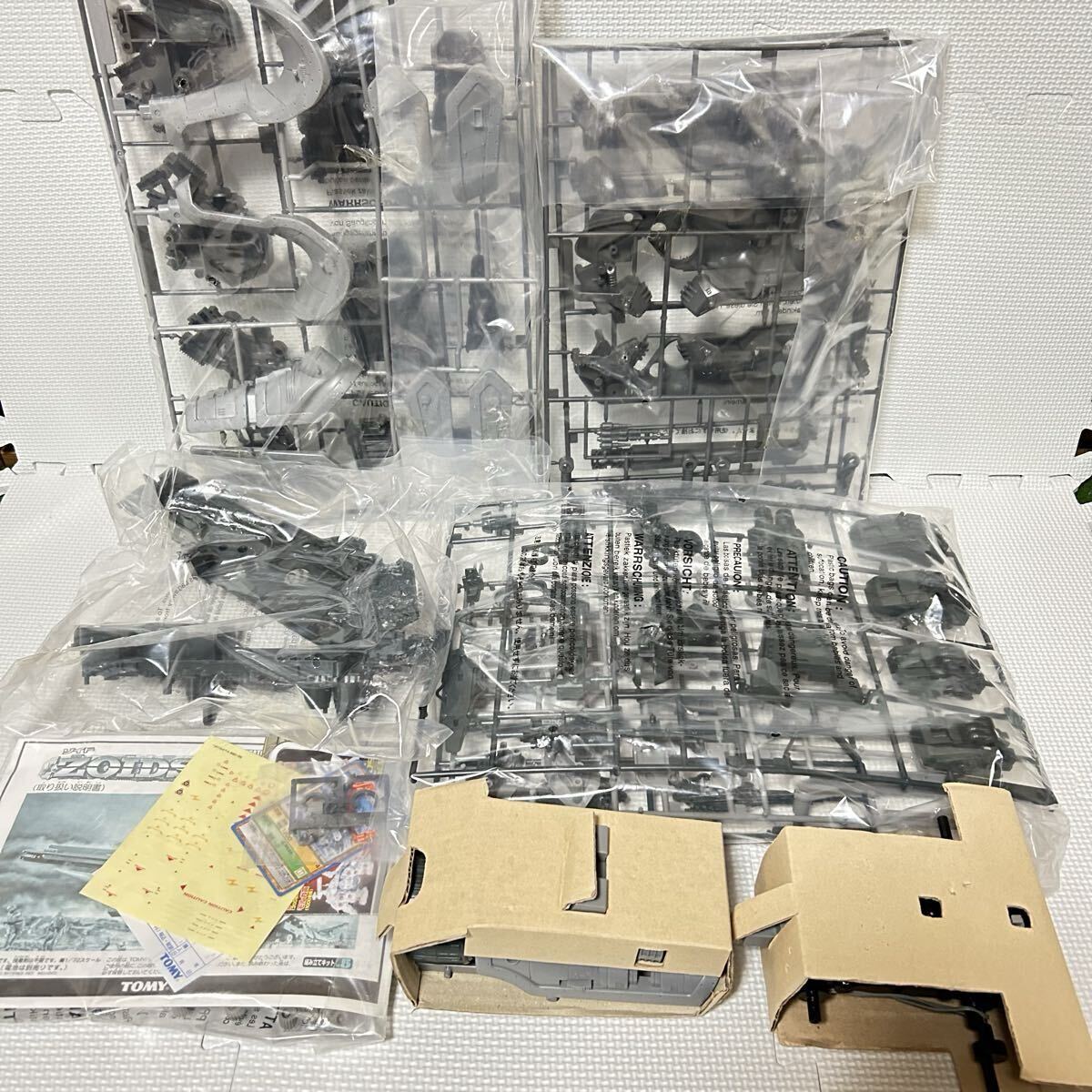 未組立 内袋未開封 ゾイド マッドサンダー 初回限定ゾイドカード付属 ZOIDS トミー TOMY_画像3