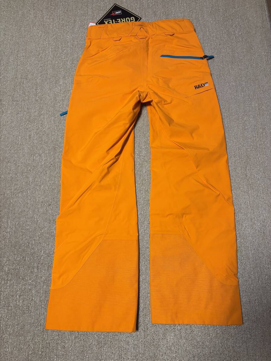 未使用♪スキーパンツ PeakPerformance Heli Gravity Pants G57947002 Woman XS 83C(オレンジ)GORE-TEX、RECCOシステム搭載_画像5