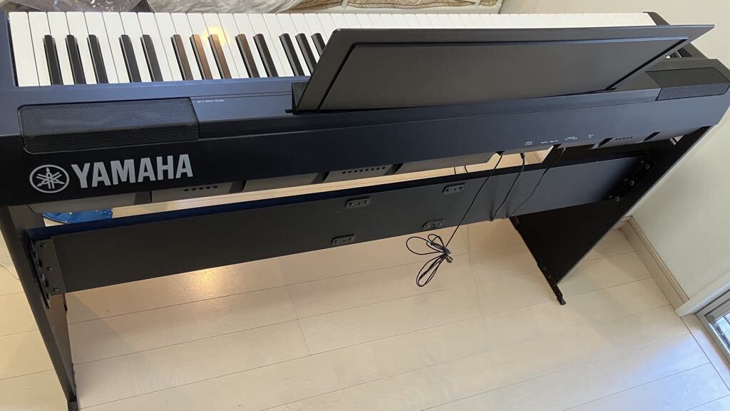 USED ヤマハ YAMAHA 電子ピアノ Pシリーズ ブラック P-125 ペダル スタンド付き_画像3