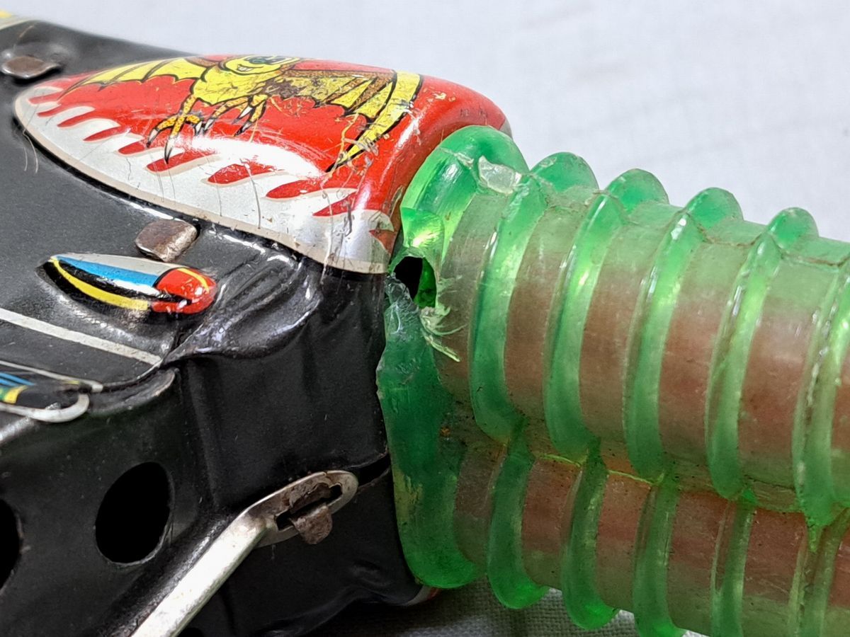 # подлинная вещь .. игрушка желтый золотой bat жестяная пластина piste ru луч ружье металлический . ружье вспышка игрушка Showa Retro Vintage #