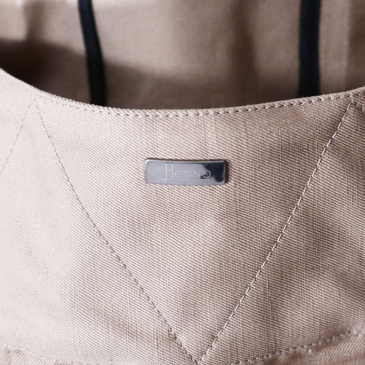 終了日午後6時迄ご入札●dr536●50●54●選択可●プレフォール●HERNOヘルノ●重厚感●アウタージャケット●メンズ_画像5