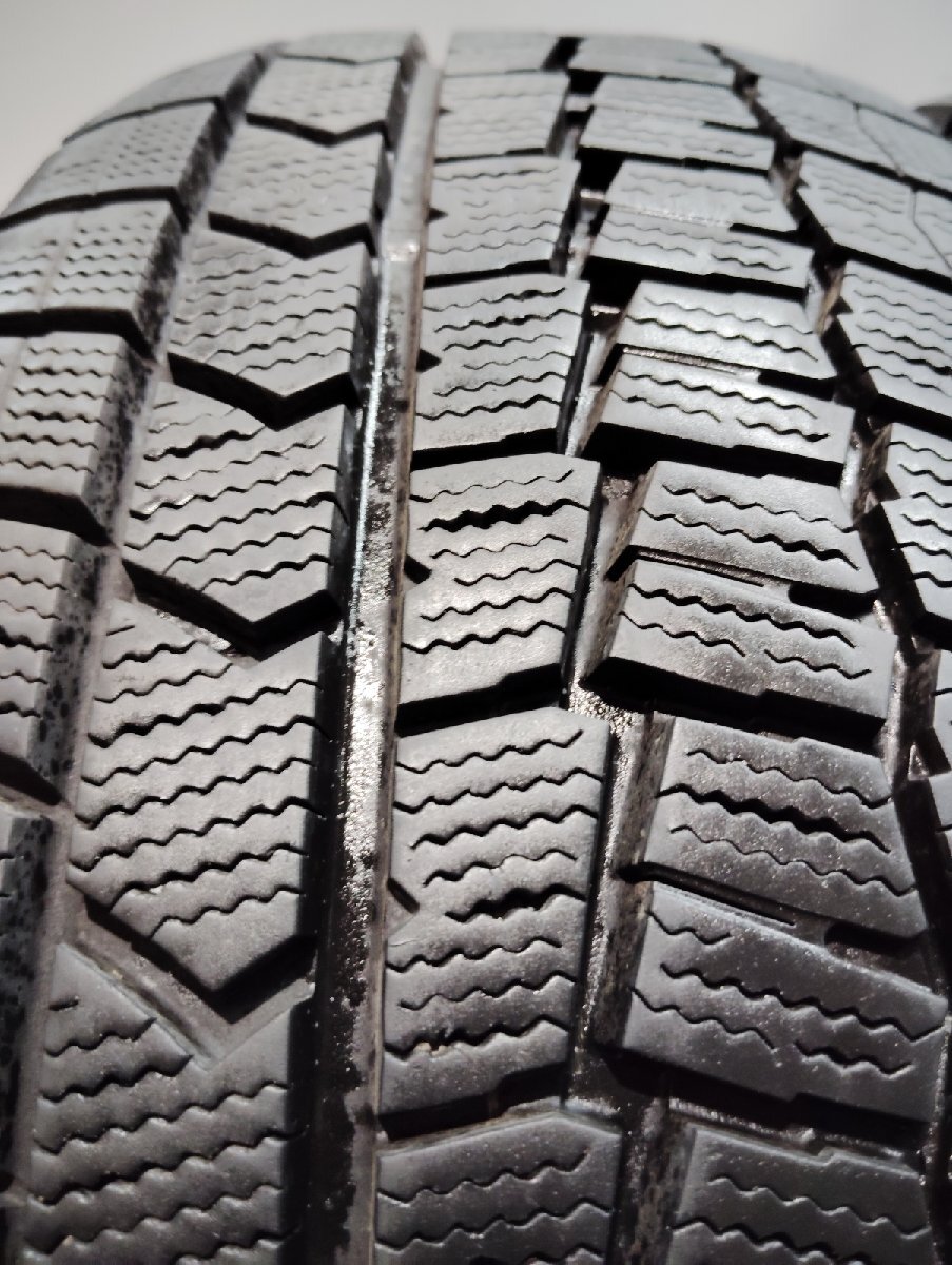 DUNLOP WINTER MAXX WM02 205/60R16 16インチ スタッドレス 4本 23～24年製 バリ溝 ヴォクシー ステップワゴン プリウスα ノア等 (KTJ544)_画像2
