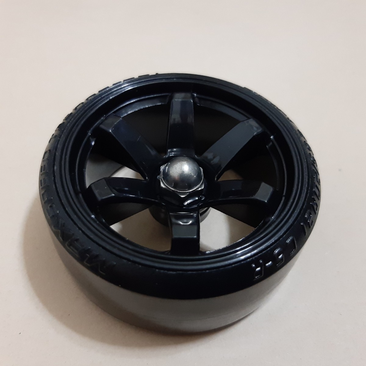 ●即決価格●送料無料●　　リア ワイパー キャップ　　　ブラック　　　　　トヨタ　マツダ　ニッサン　スズキ　三菱　ダイハツ_画像1