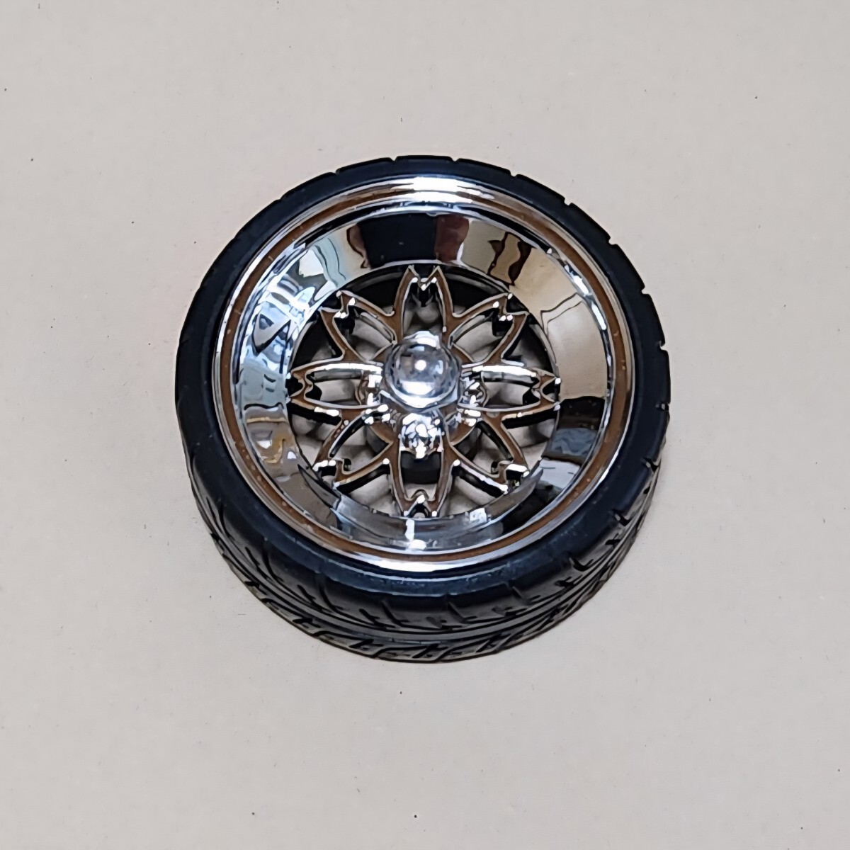 ●即決価格●送料無料●　　リア ワイパー キャップ　　　　シルバー　弥生　　　トヨタ　マツダ　ニッサン　スズキ　三菱　ダイハツ_画像1