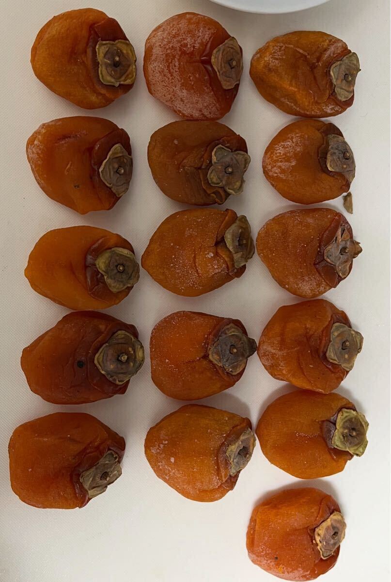 肉厚でとてもジューシー 冷凍でもおいしい 訳あり 大人気 激甘干柿450g×2パック 真空包装 干し柿 極甘美味抜群の画像8