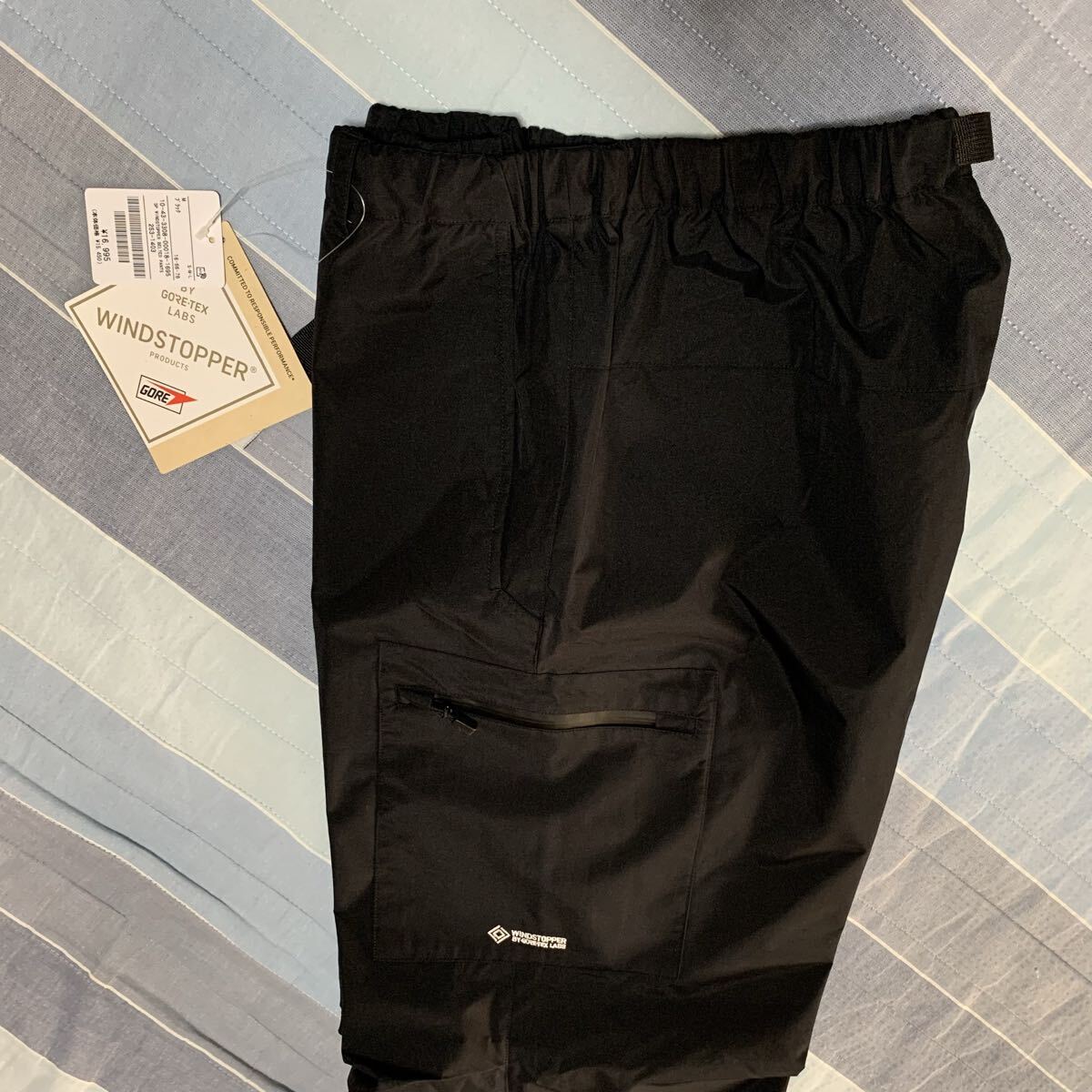 新品 定価1.7万円 +phenix プラスフェニックス GORE-TEX WINDSTOPPER BELTED PANTS 黒 Ｍ_画像1