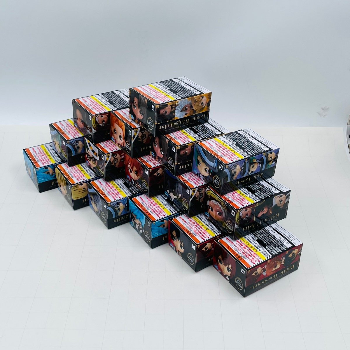 新品未開封 バンダイ Qposket petit ツイステッドワンダーランド フロイド ジェイド アズール リドル エース デュース 等 16種セット_画像5