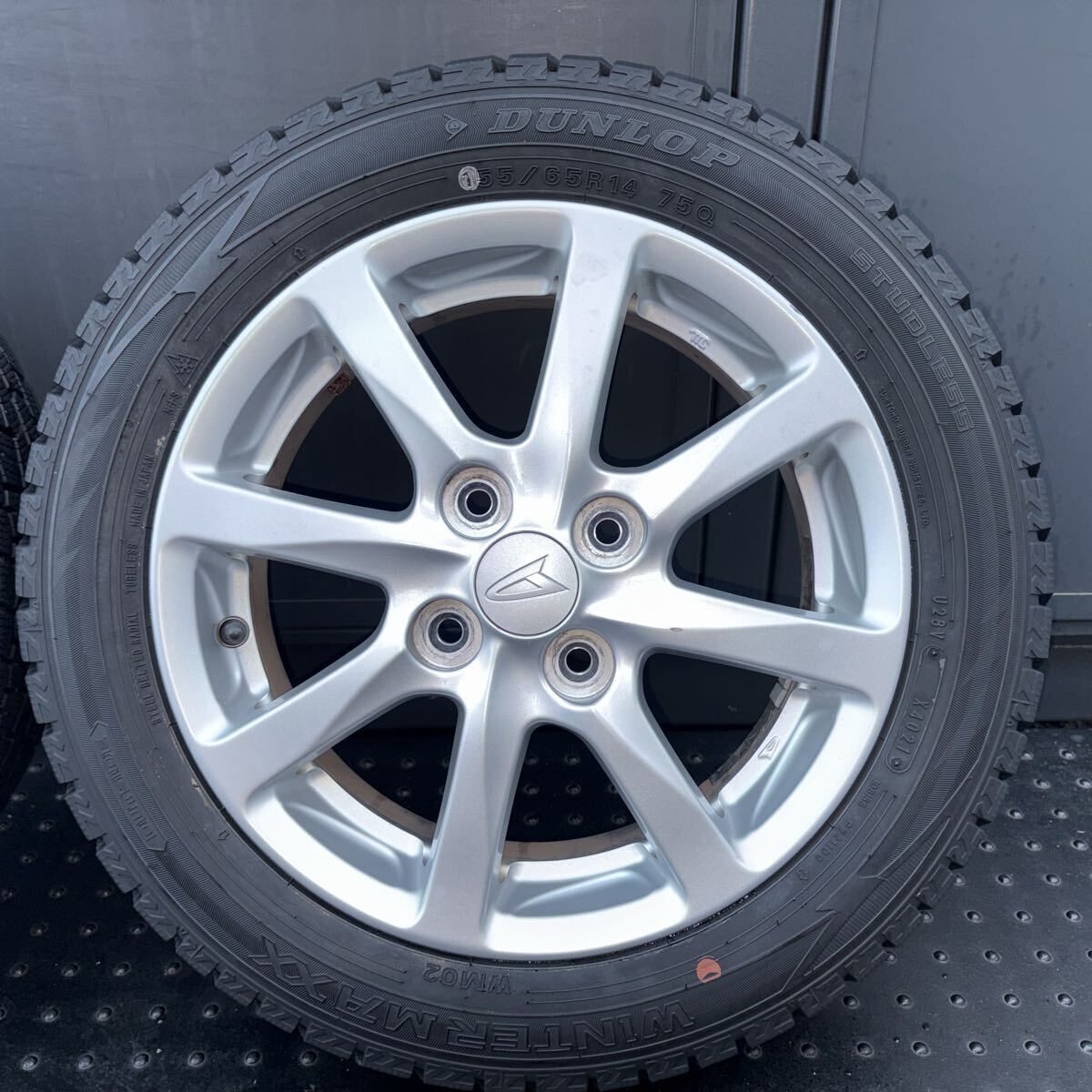ダイハツ純正　バリ山！155/65R14 75Q 2021年製　ダンロップ　DUNLOP WINTERMAXX WM02 冬4本セット、14X4.5J 100-4H ＋45 管理番号A65_画像4