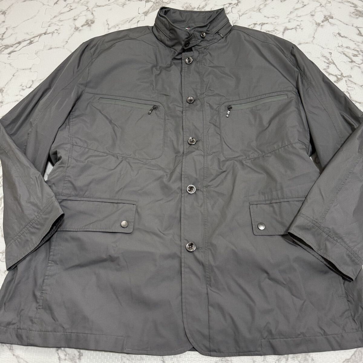 極美品●希少4L!インターメッツォ ダウンジャケット INTERMEZZO ブルゾン 4way ライナー トリコロール 極暖 グレー 微光沢感 フード収納_画像2