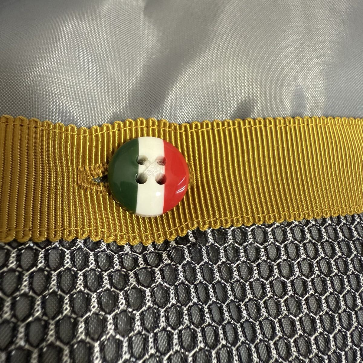 極美品●希少4L!インターメッツォ ダウンジャケット INTERMEZZO ブルゾン 4way ライナー トリコロール 極暖 グレー 微光沢感 フード収納_画像8