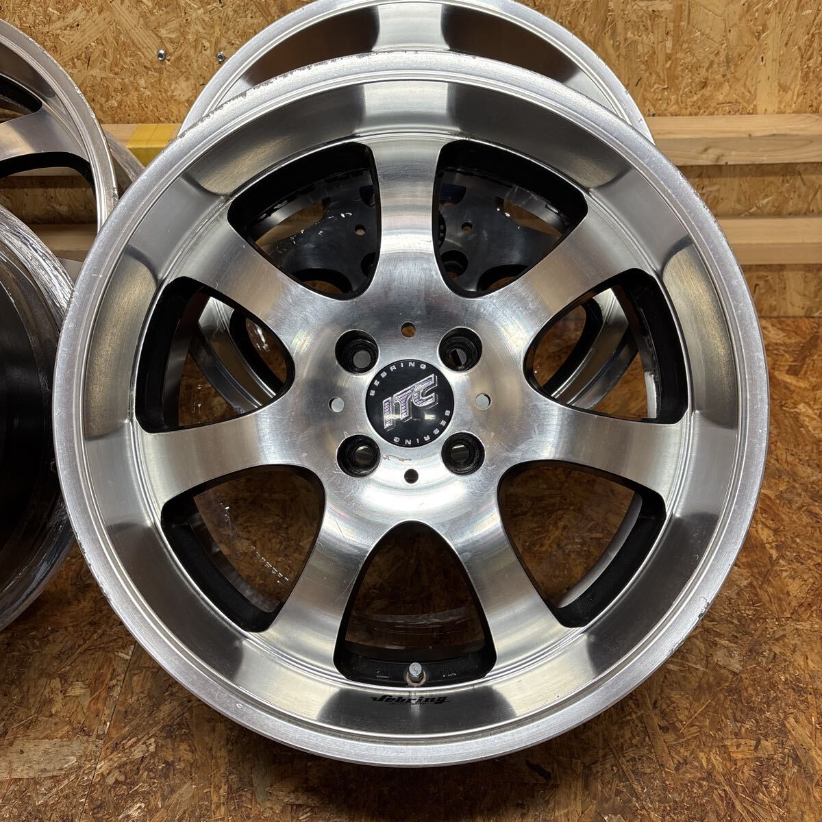 希少☆RAYS☆ITC☆カップ☆17×7J+38☆100/4穴☆シビック　フィット　フリード　カローラ　ヴィッツ　アクア　ユーノス　走り屋　JDM_画像4