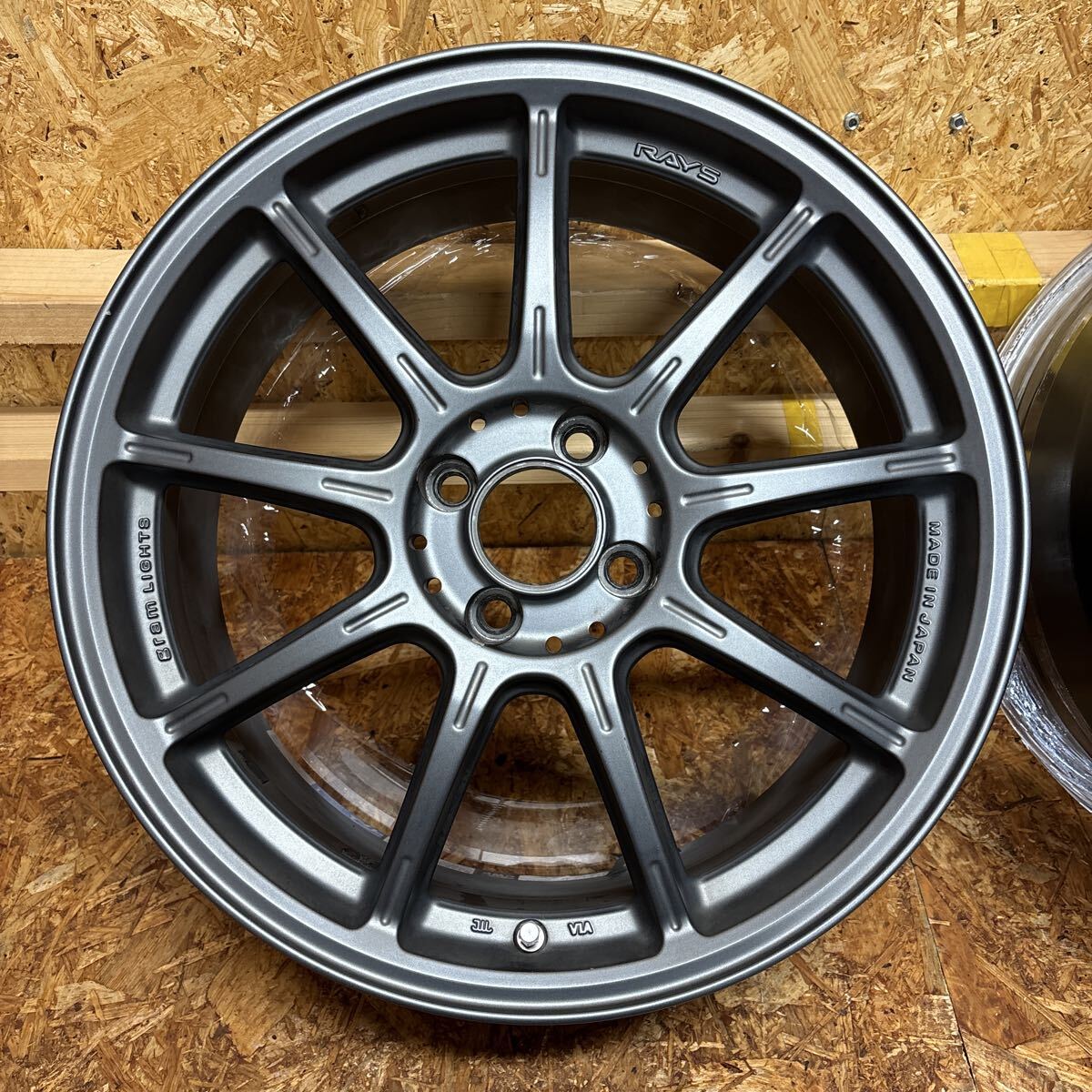希少☆RAYS☆GL57☆17×7J+42☆100/4穴☆シビック　インテグラ　フィット　カローラ　ヴィッツ　アクア　ノート　マーチ　走り屋　JDM_画像6