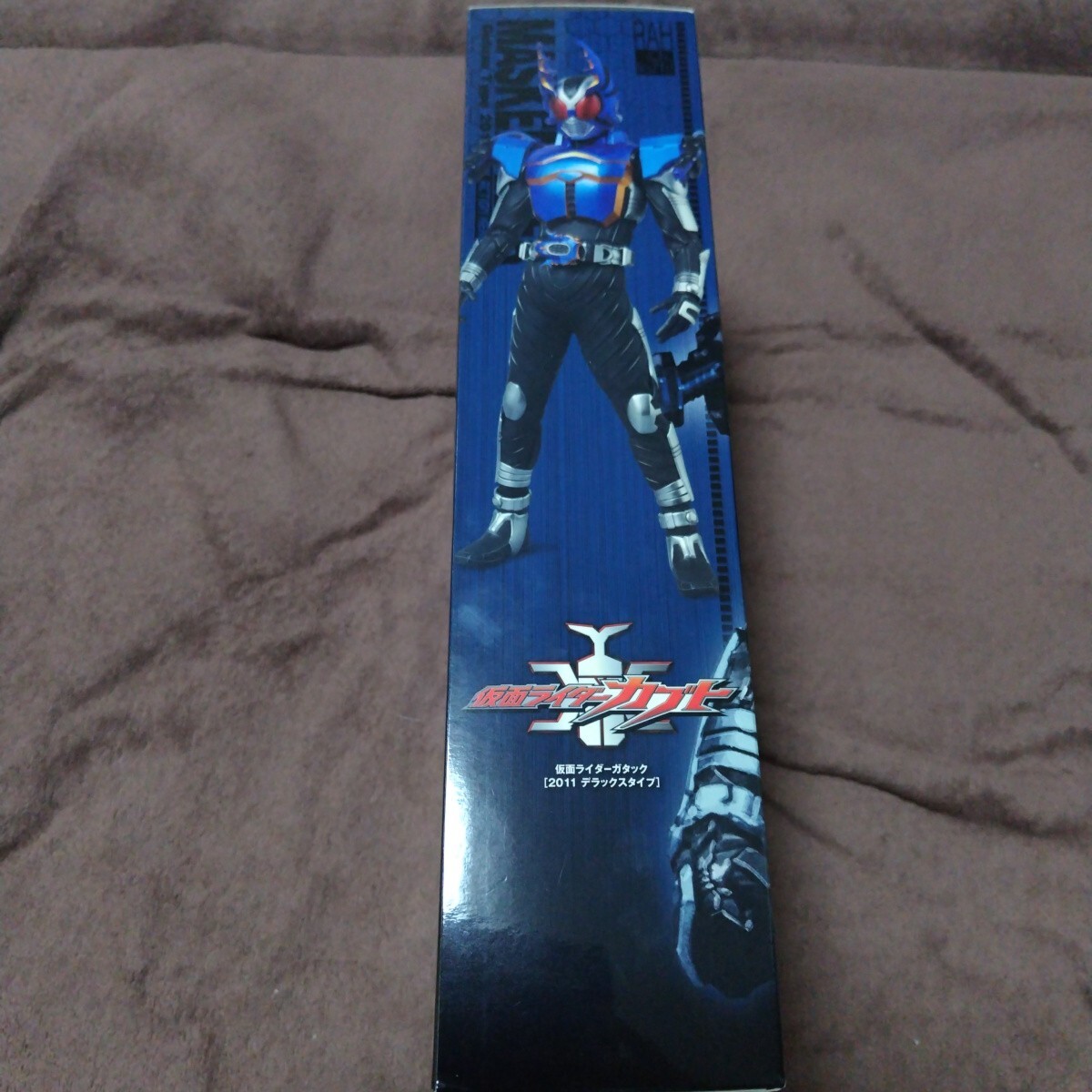 新品同様 修正完備 リアルアクションヒーローズ RAH-545 仮面ライダーガタック ライダーフォーム （メディコムトイ プレミアムクラブ限定）_画像2