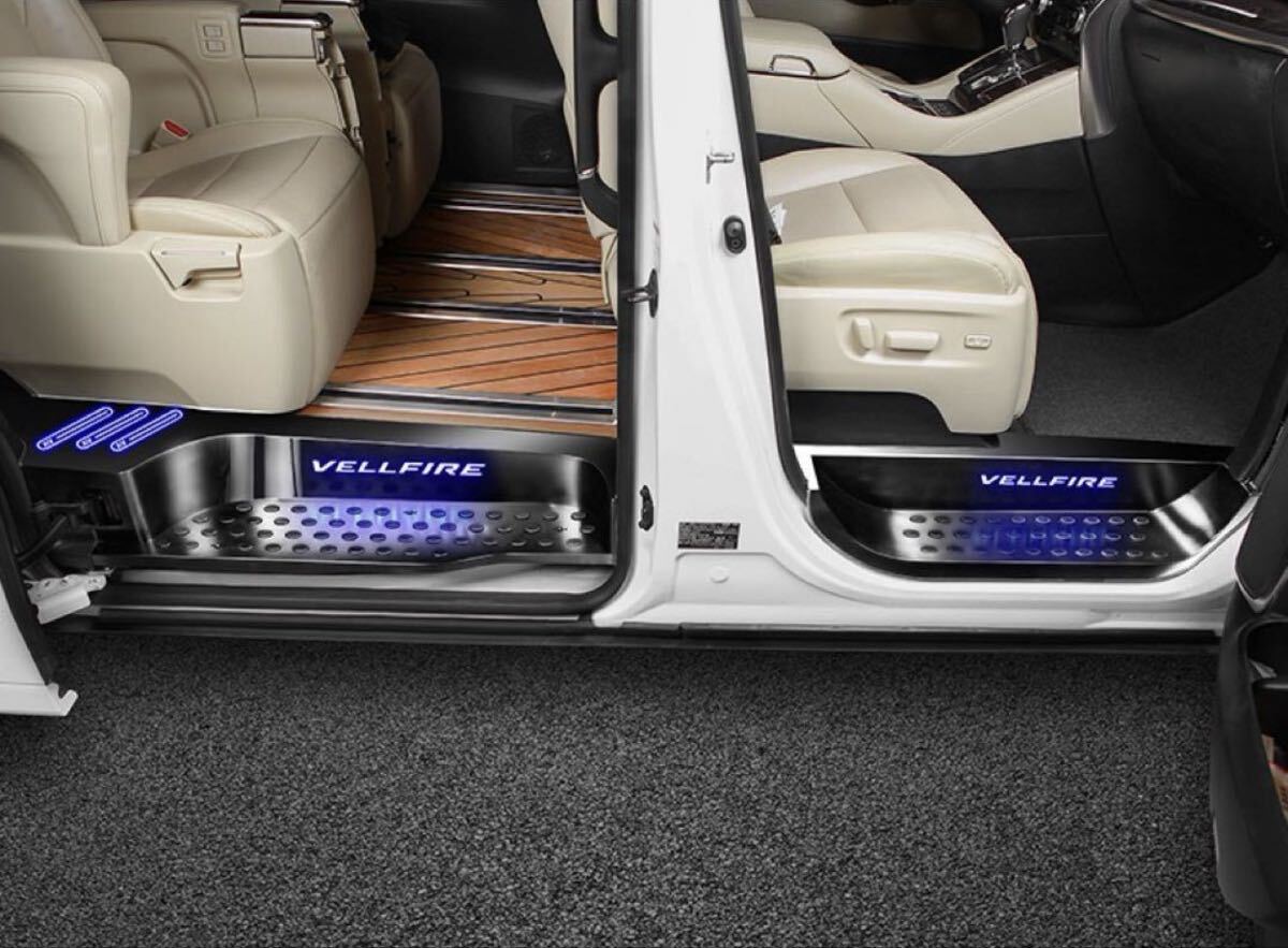 　アルファード ヴェルファイア30系 前後期スカッフプレート ブルーLED 足元照明 すべり止め_画像9