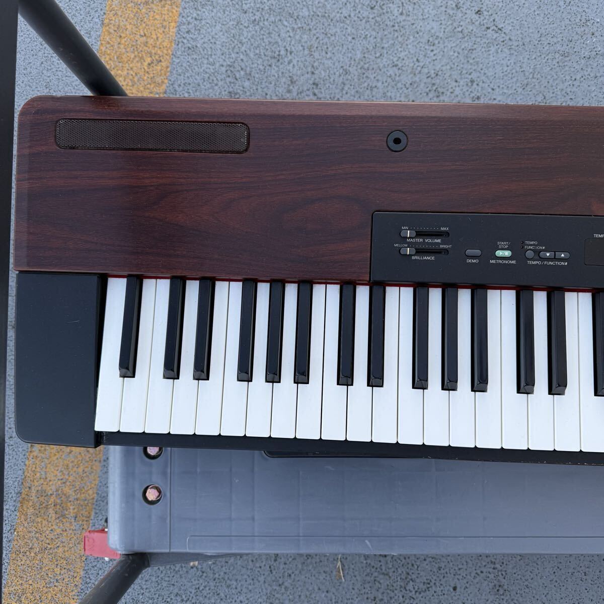 YAMAHA ヤマハ 電子ピアノ P-120S 88鍵盤 ジャンク 全鍵盤音出し確認済 中古　ジャンク_画像3