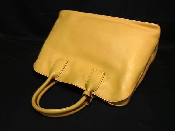 1 иен PRADA Prada кожа 2WAY большая сумка сумка на плечо ручная сумочка плечо .. наклонный .. портфель женский оттенок желтого FU6787