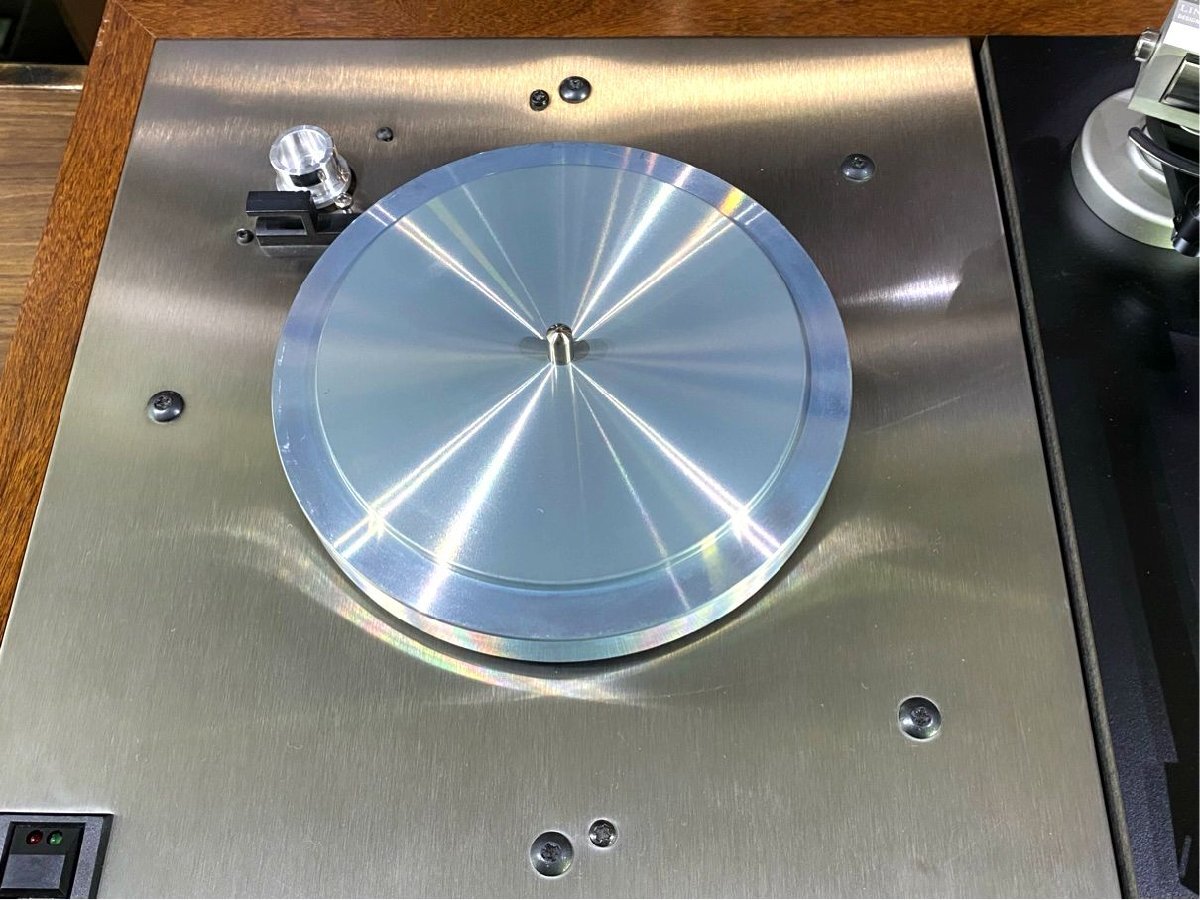 レコードプレーヤー LINN LP12 ITTOK LVIII / LINGO電源 / TRAMPOLIN 仕様 50Hz/60Hz共通 新品ヒンジ等付属 Audio Station_画像3