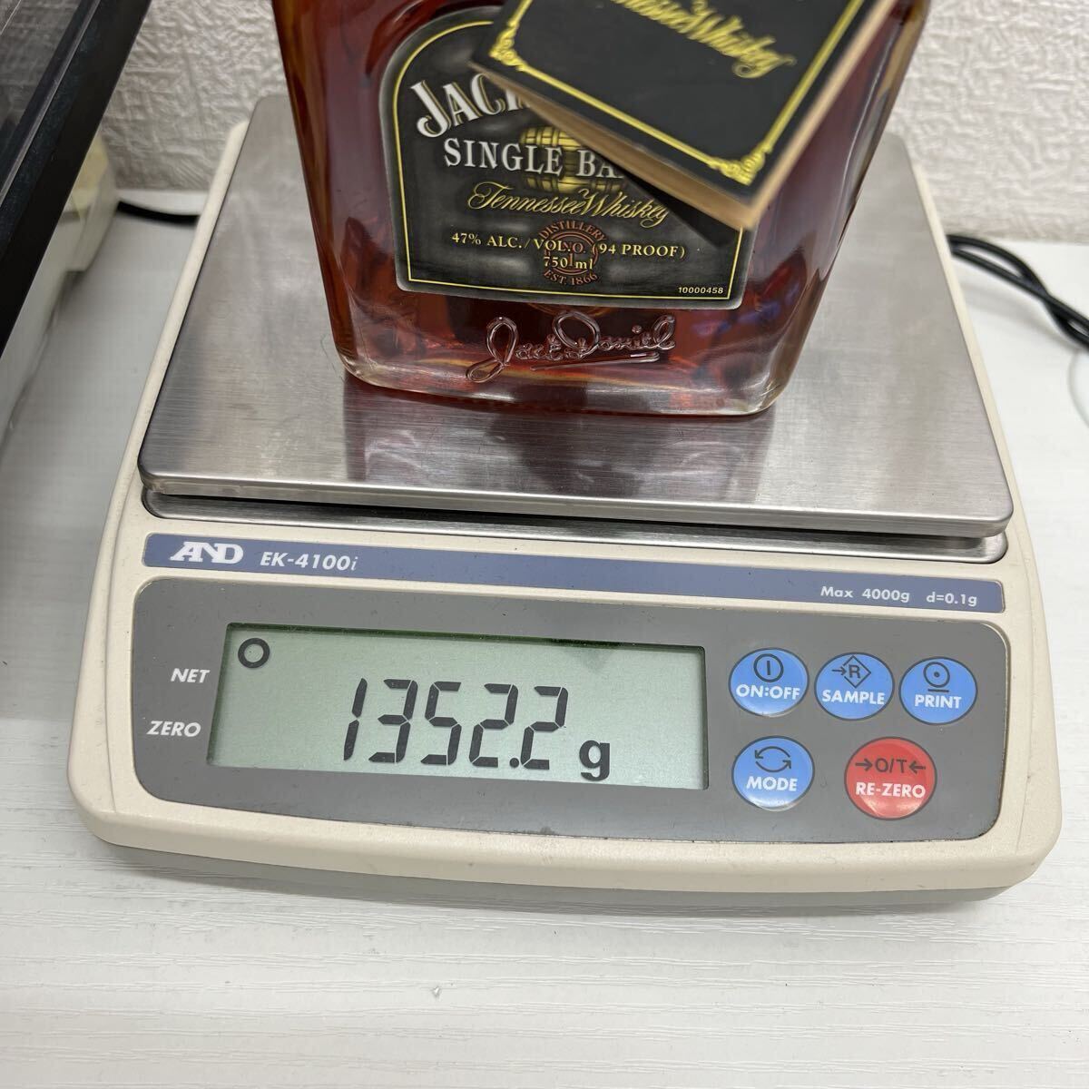 1156 не . штекер JACK DANIELS Jack Daniel SINGLE BARREL одиночный barrel виски sake иностранный алкоголь 47% 750mlg полоса malt 