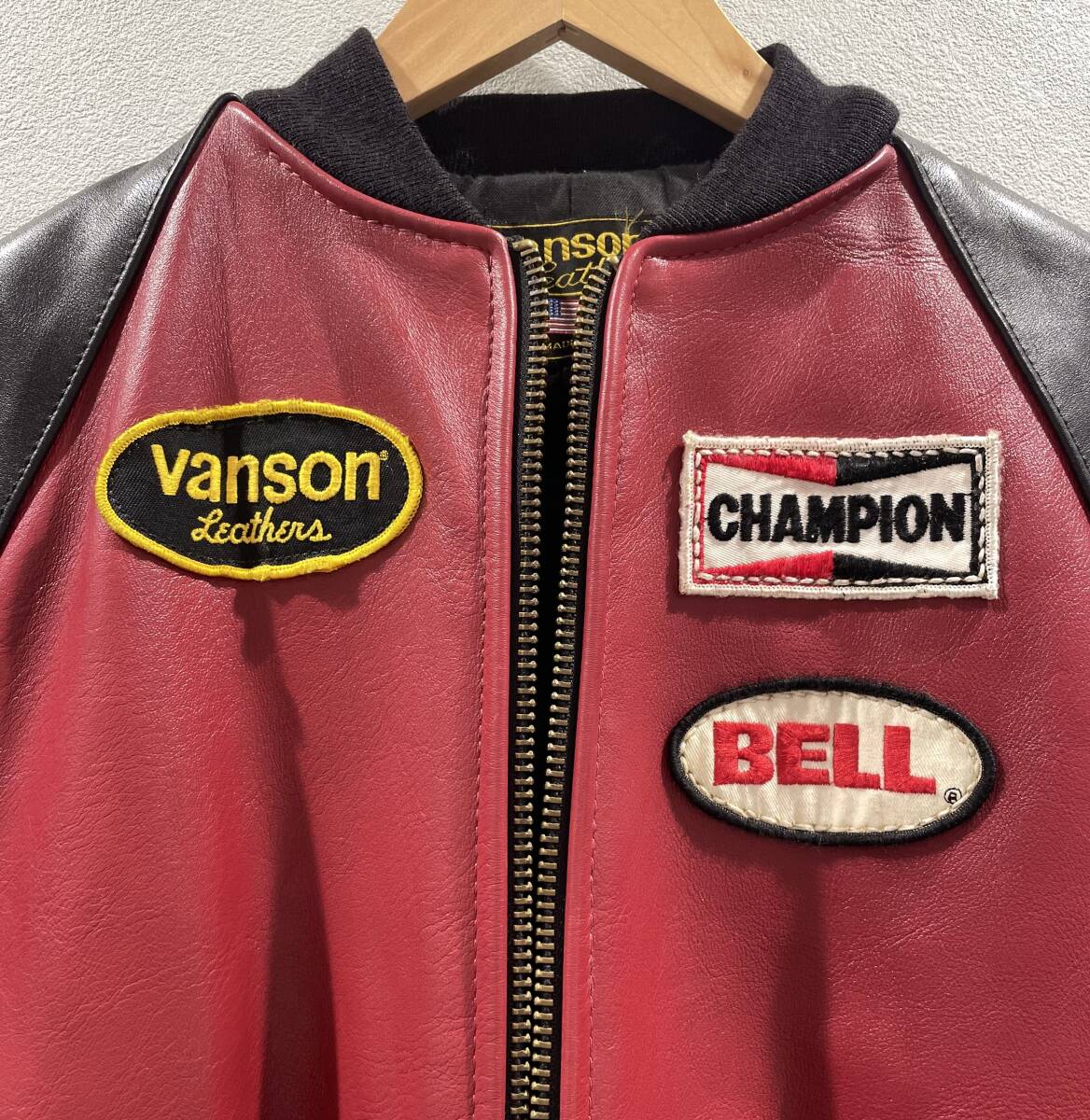 1円 人気 中古 VANSON バンソン レザー ライダース ジャケット レッド サイズ38 ワッペン 刺繍 メンズ 古着 ヴィンテージ【AW00088】_画像4