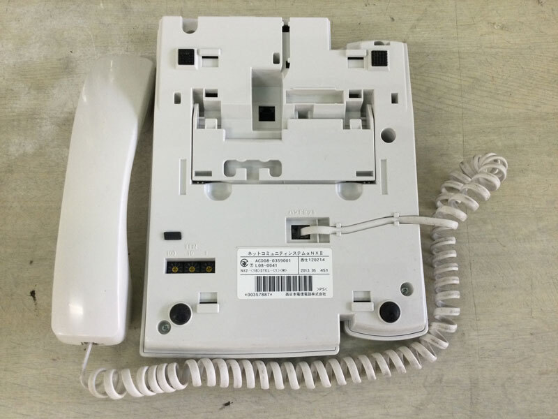 NTT αNX2 18ボタンスター標準電話機(白) NX2-(18)STEL-(1)(W) リユース中古ビジネスフォン★保証付き・本州送料無料★(管理番号3533)_画像4