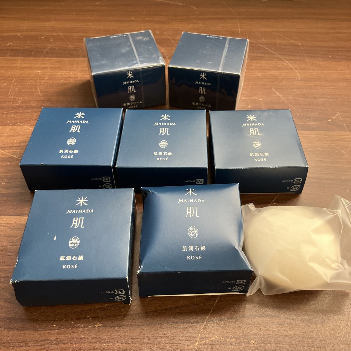 【新品 未使用品】KOSE コーセー 米肌 MAIHADA 肌潤クリーム 40g 肌潤石鹸 スキンケア ボディーケア 化粧品 無香料 コスメ まとめて _画像1