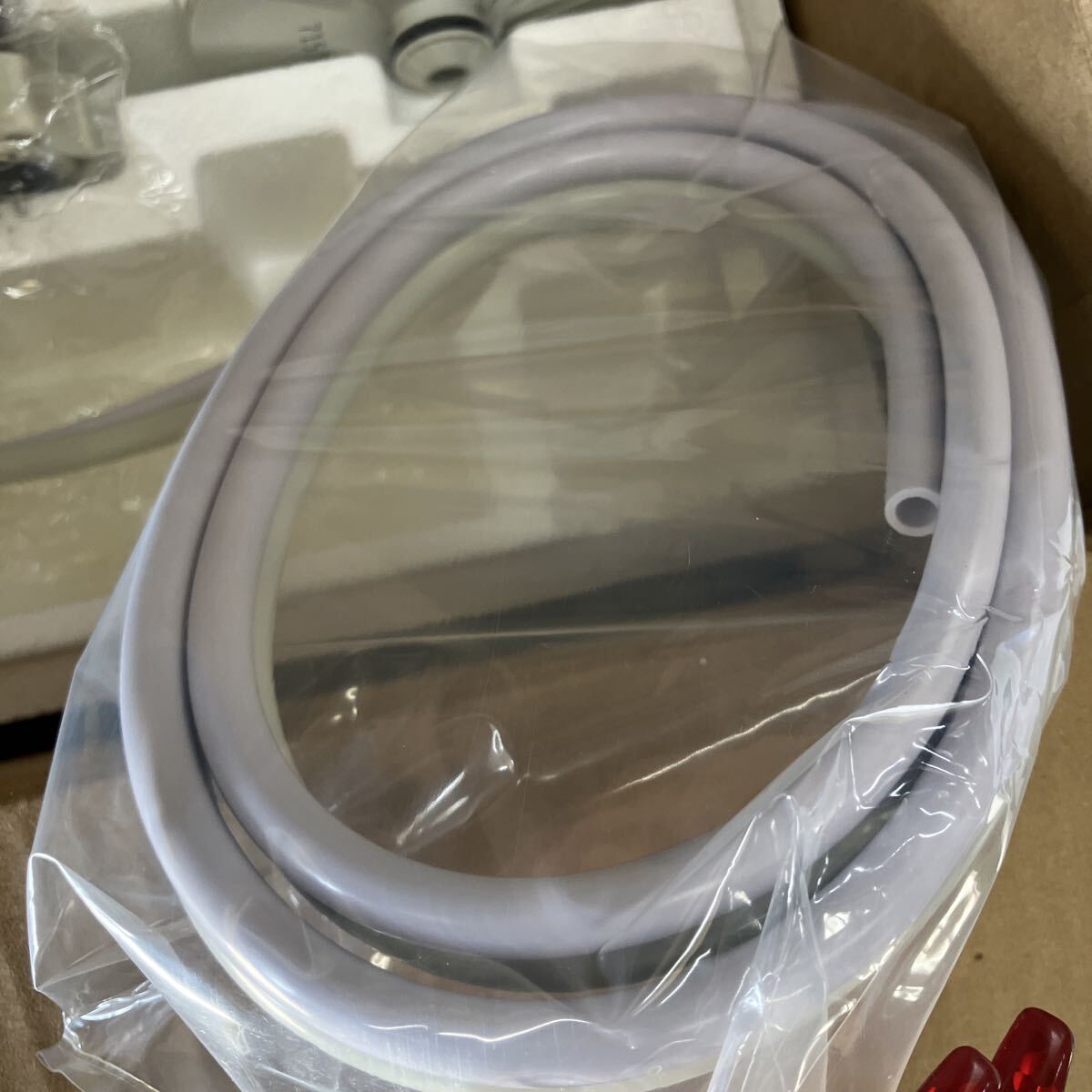 【新品 未使用品】アムウェイ 浄水器 E-8301J Amway Water Treatment System 箱入り _画像5