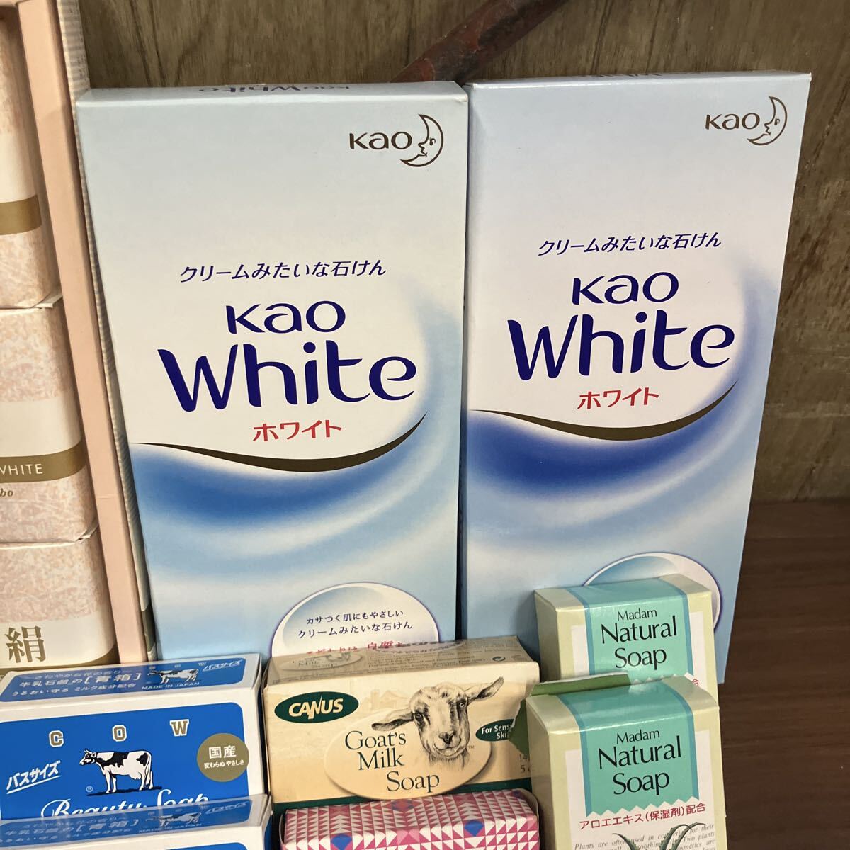 【新品 未使用品】固形石鹸 石けん ソープ せっけん 資生堂 牛乳石鹸 LUX カネボウ バス用品 家庭用品 手洗い ボディーケア まとめて_画像3