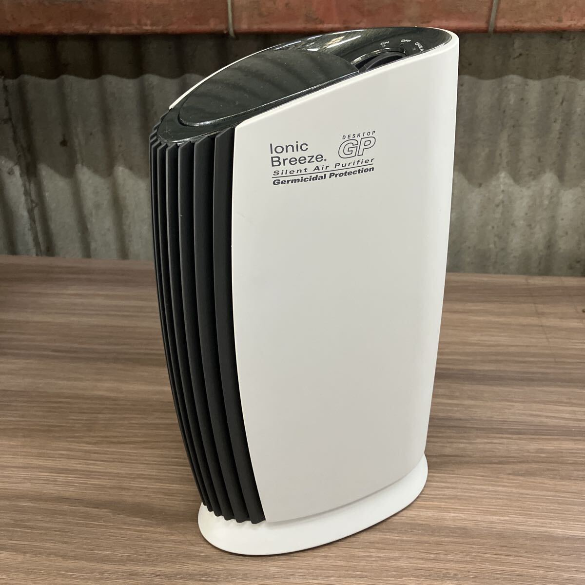 THE SHARPERIMAGE ザ・シャーパー・イメージ イオニックブリーズ GP デスクトップ空気清浄機 SI720JPN 空気清浄機 箱有り_画像4