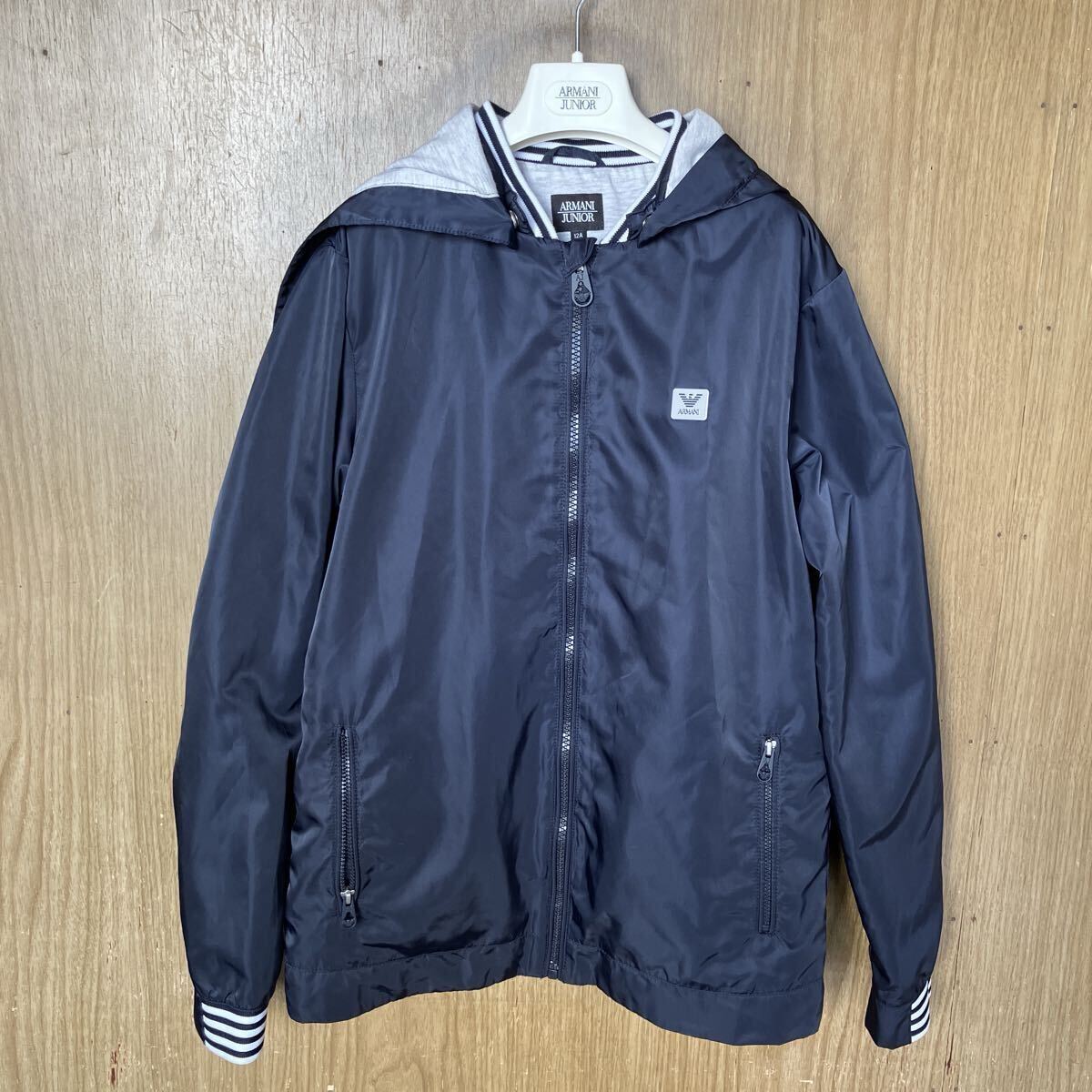 ARMANI JUNIOR アルマーニ ジュニア ナイロンジャケット ジャケット ブルゾン パーカー ネイビー キッズ12A 154㎝ _画像1