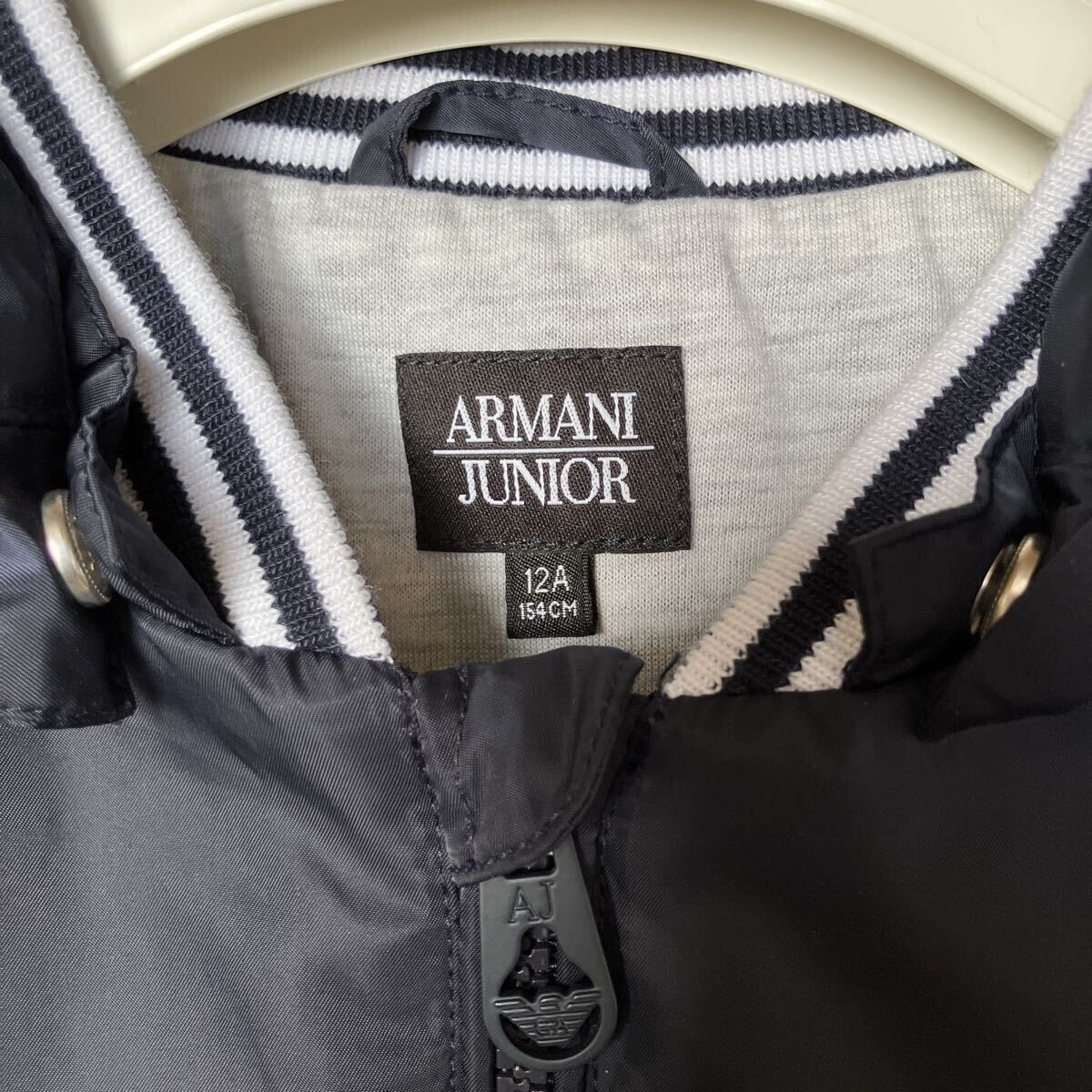 ARMANI JUNIOR アルマーニ ジュニア ナイロンジャケット ジャケット ブルゾン パーカー ネイビー キッズ12A 154㎝ _画像2