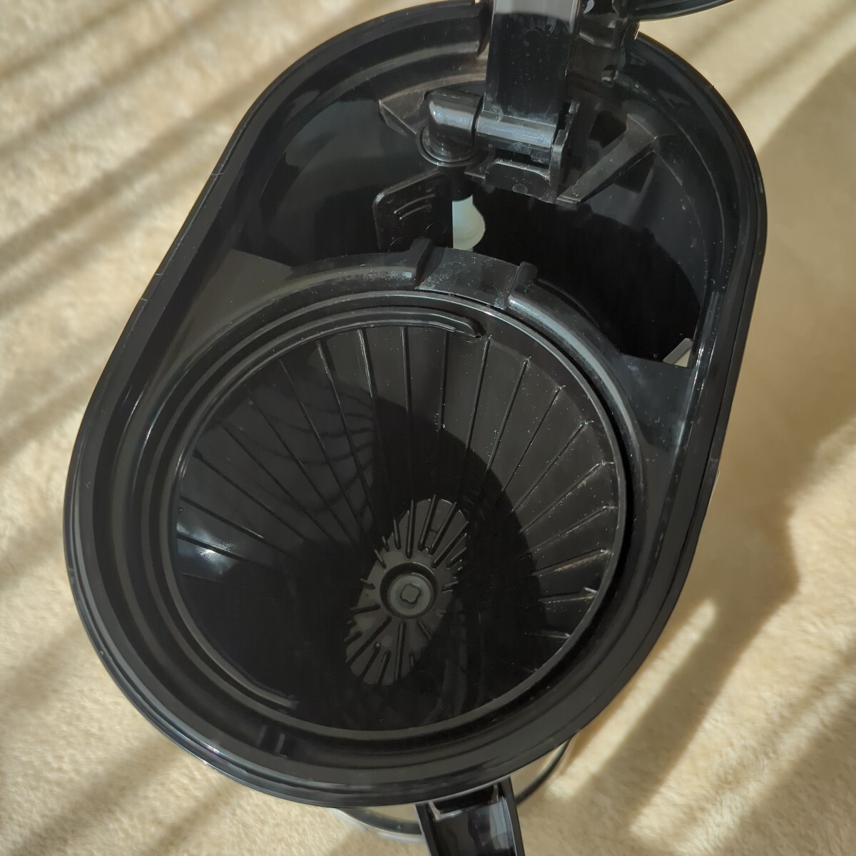 デロンギ ドリップコーヒーメーカー DeLonghi ICM12011J-BK コーヒーメーカー_画像6