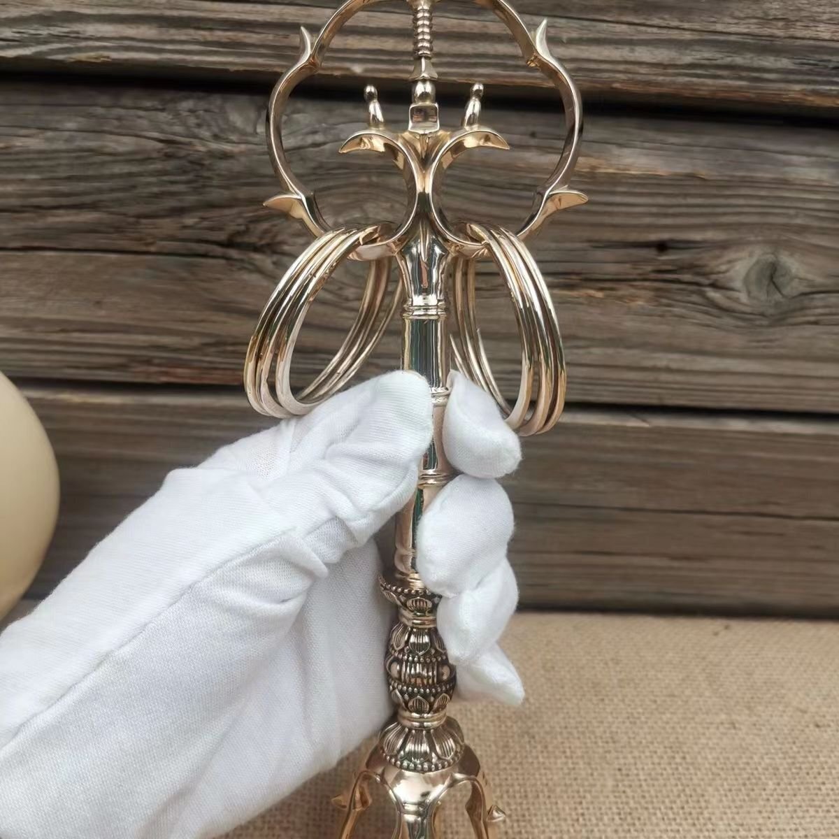  редкий . товар .... трость ручная работа подлинный .. буддизм .. предметы для домашнего буддийского алтаря . храм .. высота 23cm