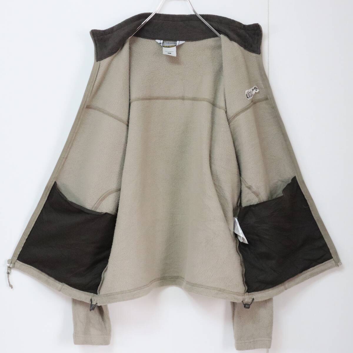 【大人気】コロンビア フリースジャケット 刺繍ロゴ フィールドギア Lサイズ_画像8