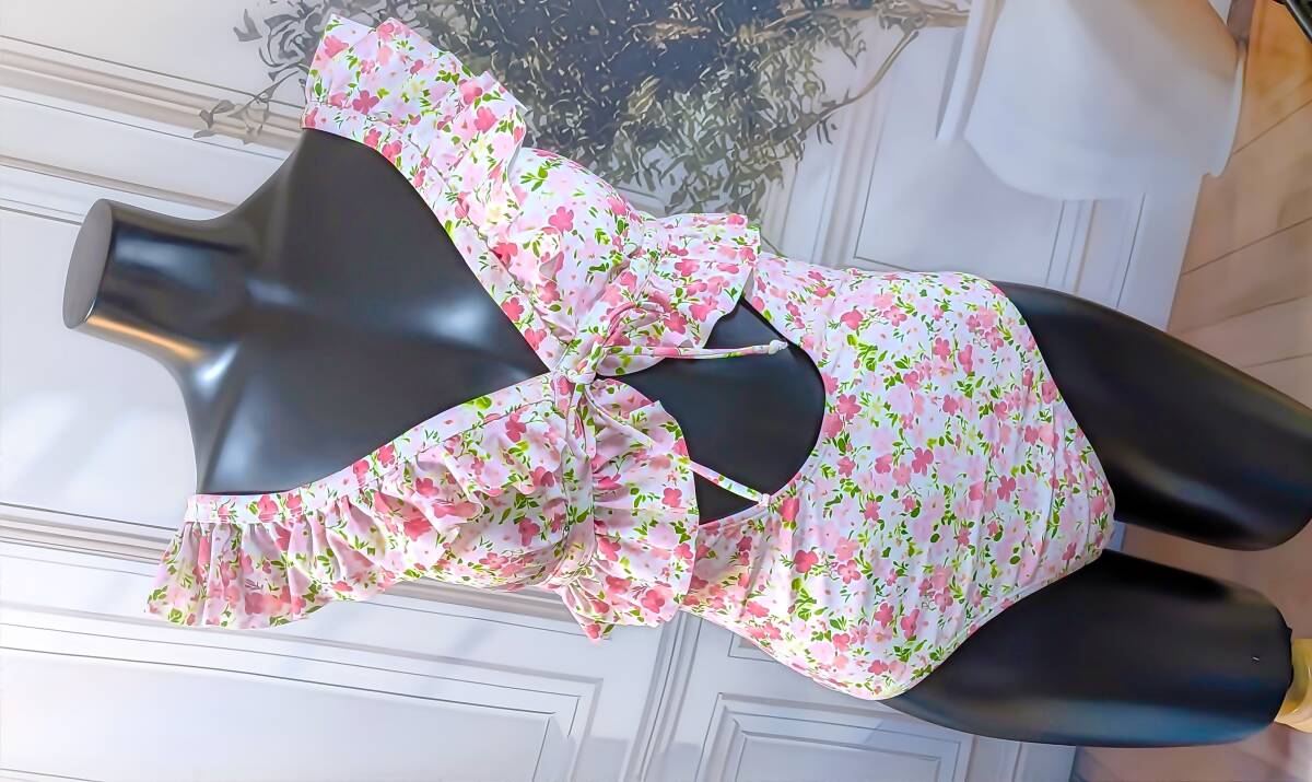 匿名配送♪未使用品♪160cm♪10代女児向き♪フラワープリントとフリルが可愛い♪ワンピース水着☆彡_画像1