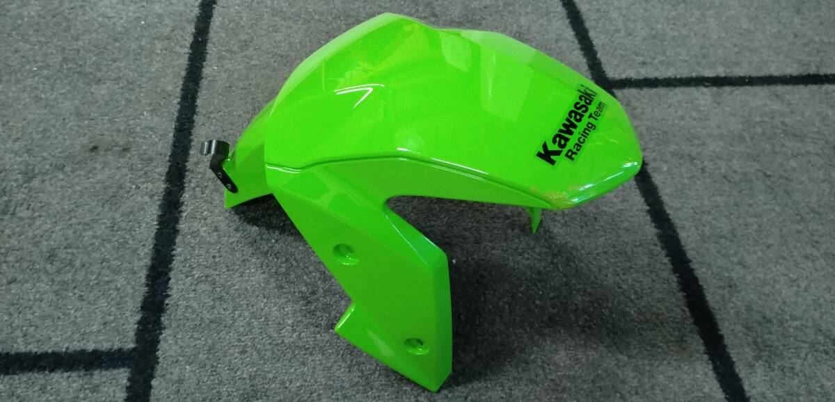 Z125PRO 純正フロントフェンダー　中古_画像2