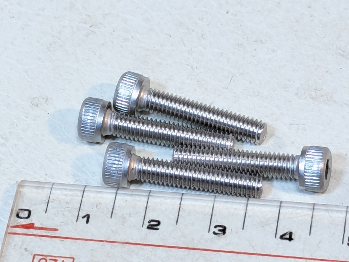 送料無料 ステンレス キャップスクリュー 4×20 40本_画像5