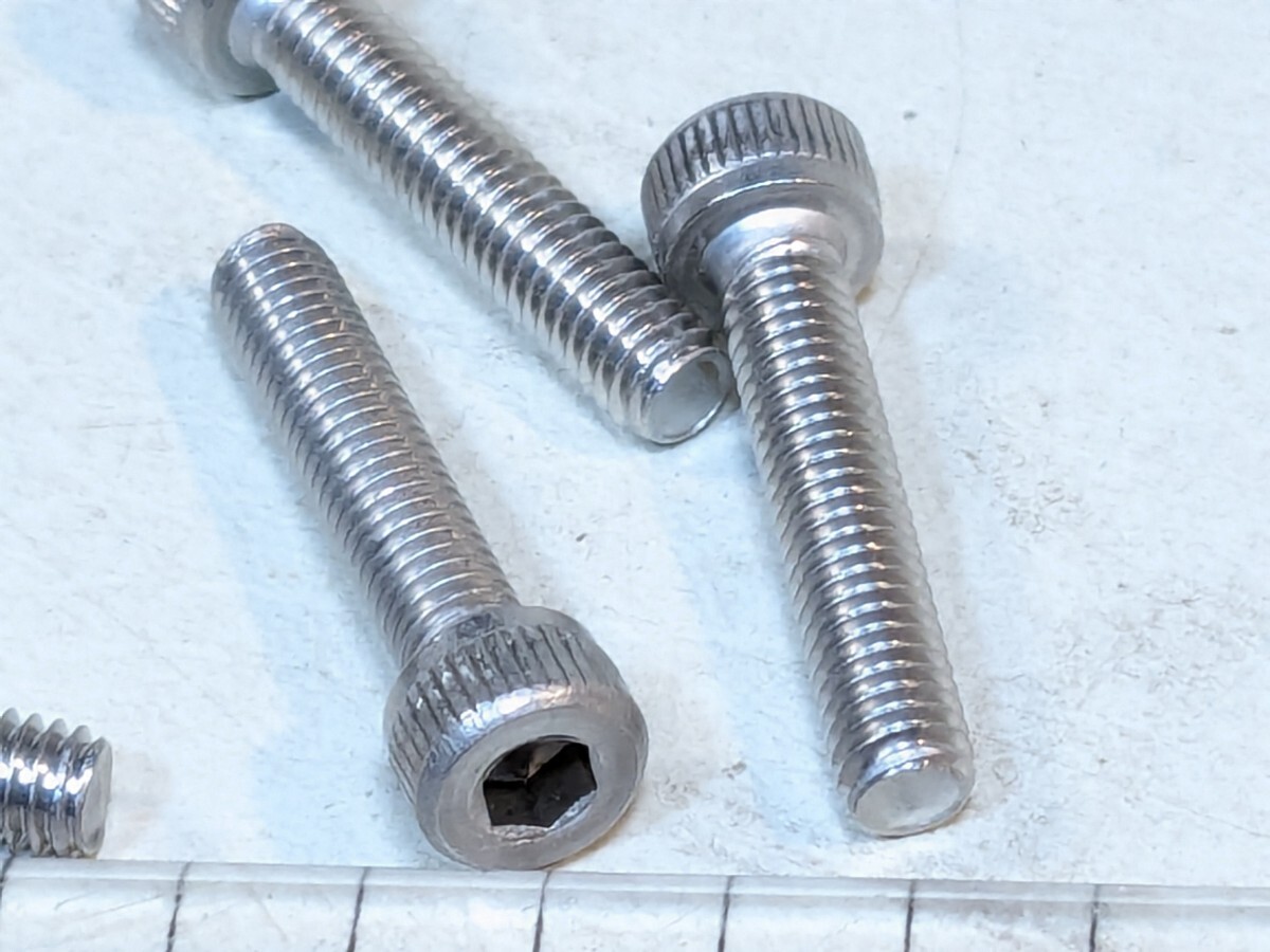 送料無料 ステンレス キャップスクリュー 4×20 40本_画像7