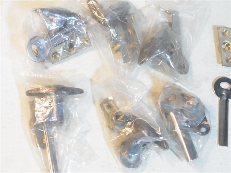 送料無料 昭和レトロ 襖締錠 フスマ 真鍮 シリンダー 7個 ひし形 未使用品_画像2