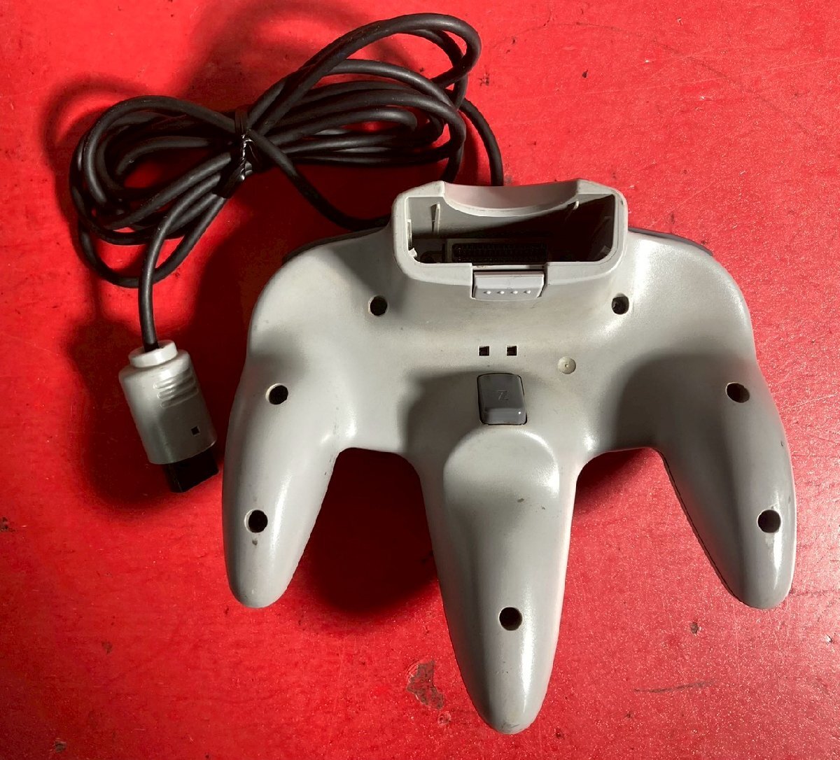 1円～　Nintendo　任天堂　NINTENDO64　ゲーム機本体　コントローラー1点　ACアダプター1点　(動作可)_画像4