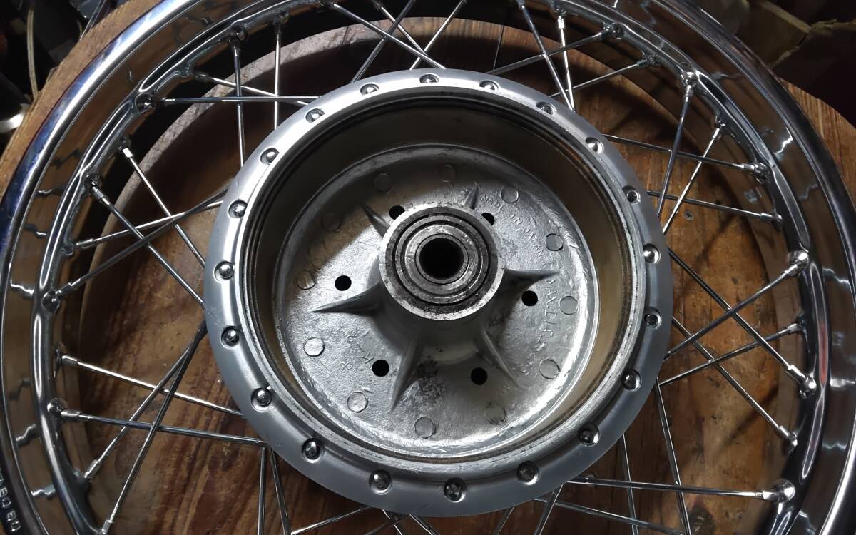 ⑫A ヤマハ スポークリアホイール_画像2