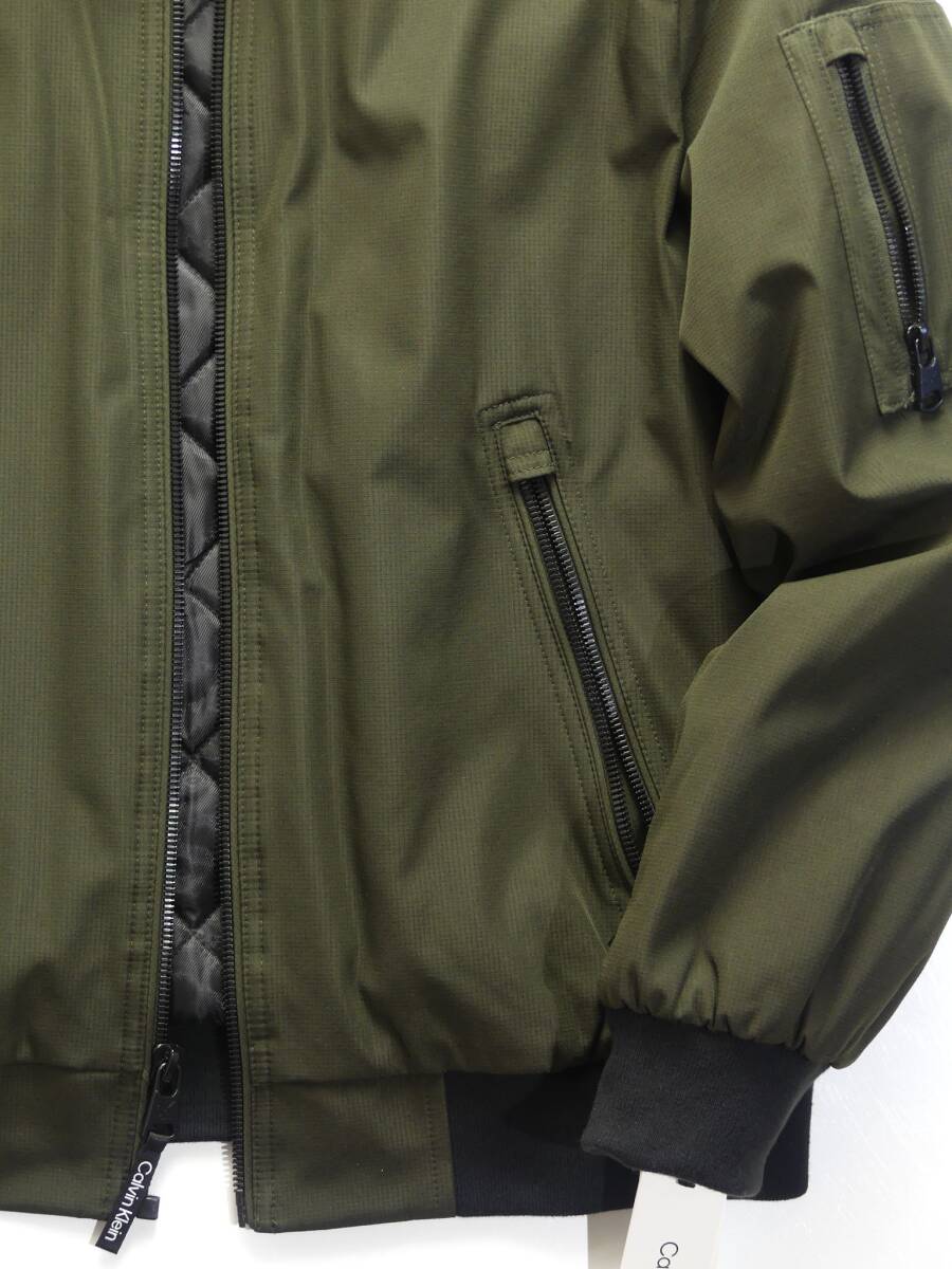 秋冬物新品40,600円Calvin Klein★新生USAカルバン・クライン機能性、実用性、ファッション性を満たした防寒ブルゾン②【欧米M＝日本L】_画像6