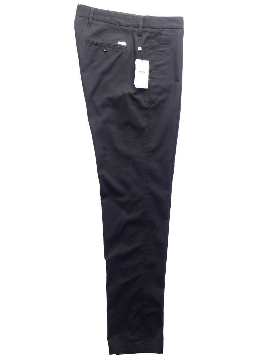 通年物48,000円新品ARMANI COLLEZIONIアルマーニ★万能の定番品。厚手ストレッチツイルのブラックスラックス【54＝40インチ】_画像3