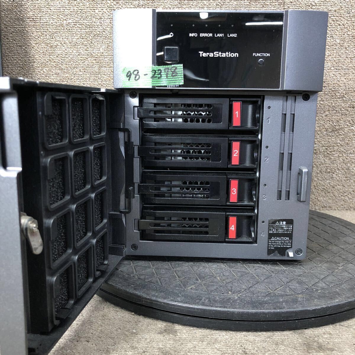 98-2378 激安 PC パーツ HDDケース NAS 法人向けNAS BUFFALO TeraStation TS3410DN0804 通電.電源オン.オフok 鍵付き HDD無し ジャンク_画像3