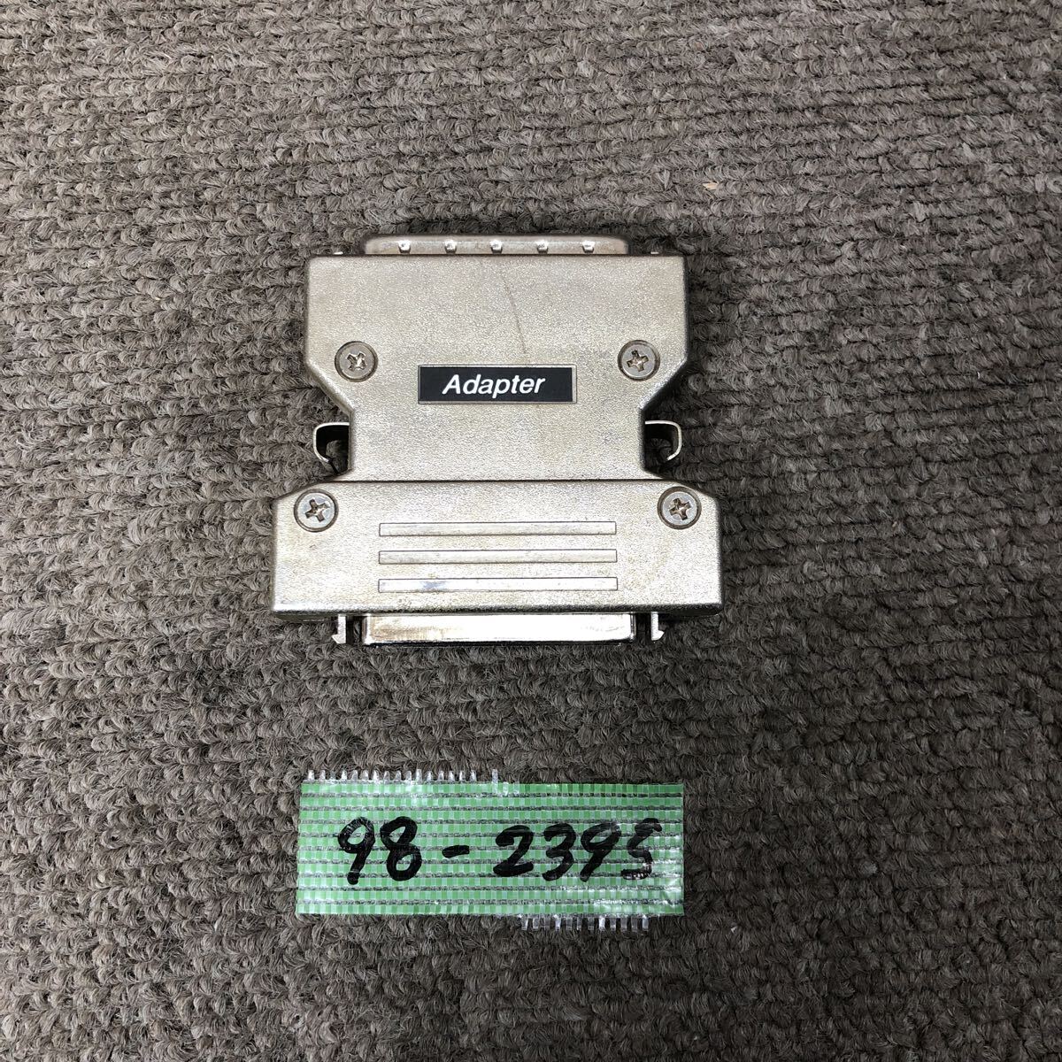 98-2395 激安 レトロPC パーツ SCSI変換アダプター セントロニクスハーフ50pinをピンタイプハーフ50pinに変換 AD-H50P? 動作未確認 junk_画像1