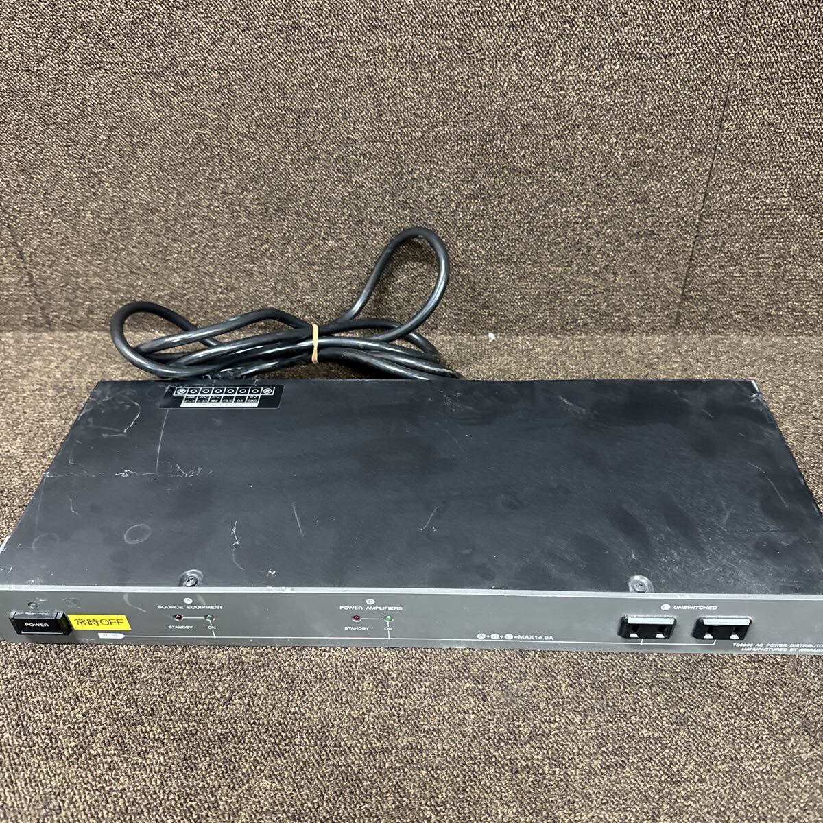 JZ11-75 激安 AC POWER DISTRIBUTOR TD-2000 通電不可 中古現状品 ※3回再出品で処分_画像4