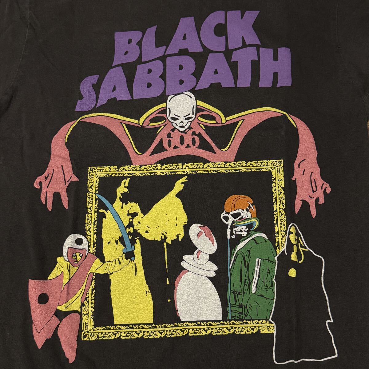 送料無料サイズXL★Hanes製★ブラック・サバス★BLACK SABBATH★アメコミ風★フェードTシャツ黒灰★オジーオズボーン★ヘインズ★バンドT_画像2