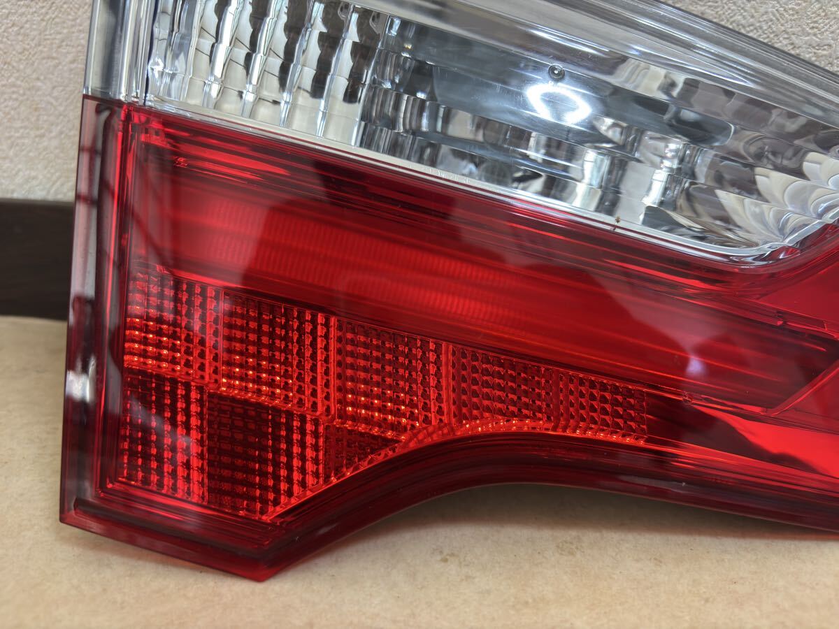 シャトル DAA-GP8 左フィニッシャーパネル 番A068_画像3