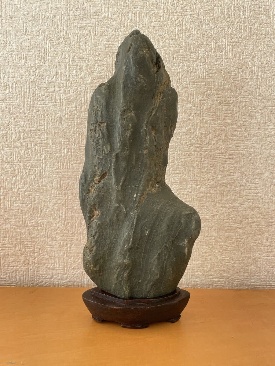  бог . старый . камень зеленый грязь камень суйсеки подставка есть природа камень поддон камень . камень оценка камень натуральный камень украшение необогащённая руда BONSAI SUISEKI