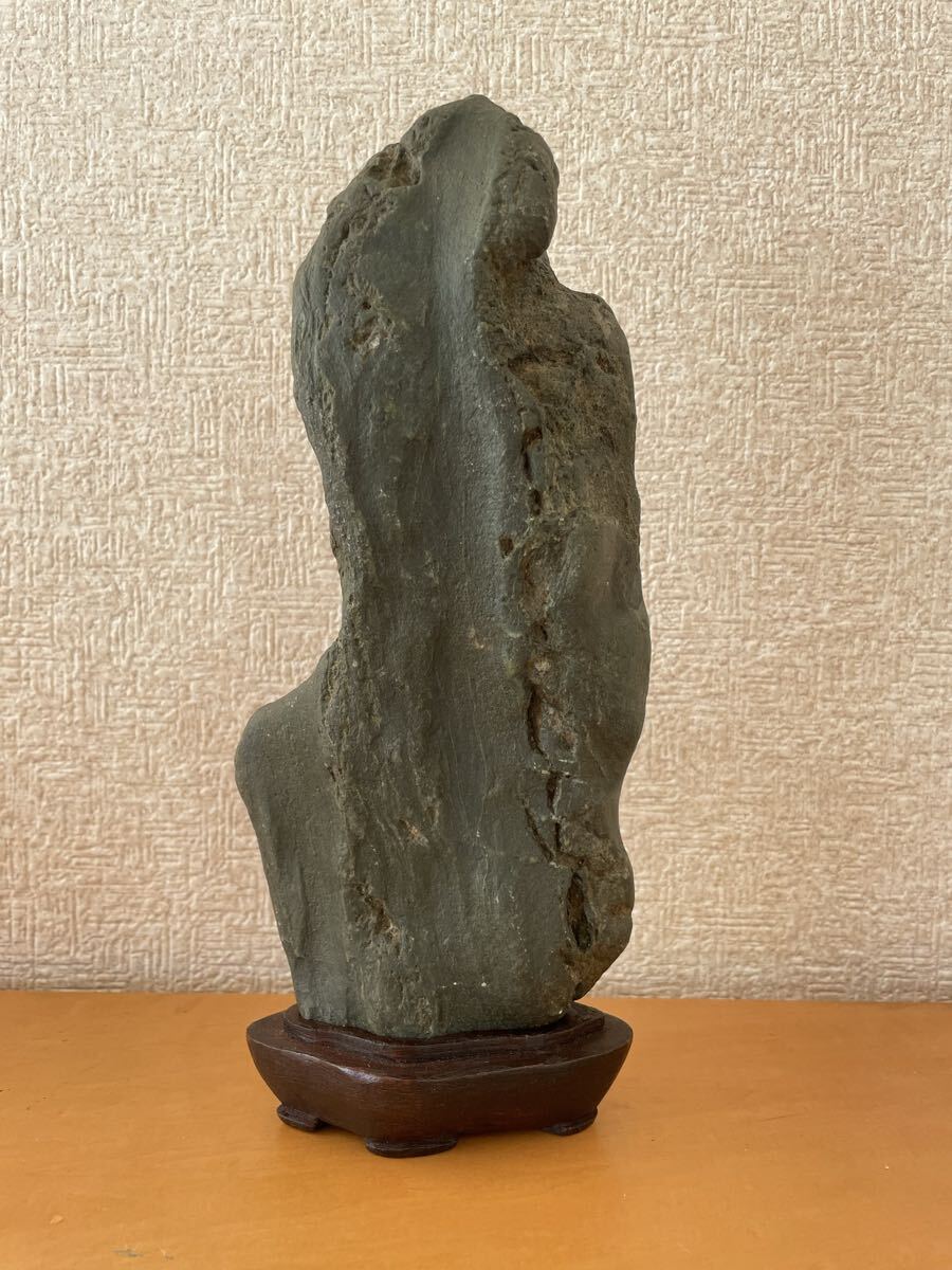  бог . старый . камень зеленый грязь камень суйсеки подставка есть природа камень поддон камень . камень оценка камень натуральный камень украшение необогащённая руда BONSAI SUISEKI